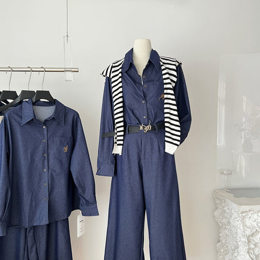 A denim suit