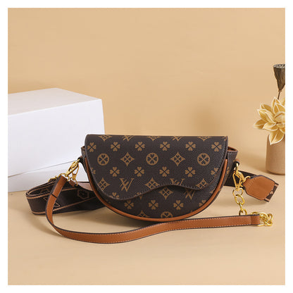 A high-end women's bag is popular this year, new trendy shoulder messenger bag, niche popular saddle bag - Mixbatch