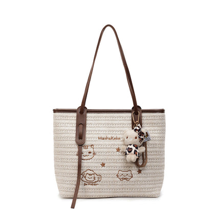 A straw bag shoulder bag