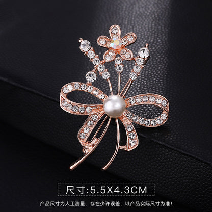 A Korean new fashion high-end brooch women's rhinestone silk scarf buckle anti-light buckle crystal brooch pin pearl jewelry - Mixbatch
