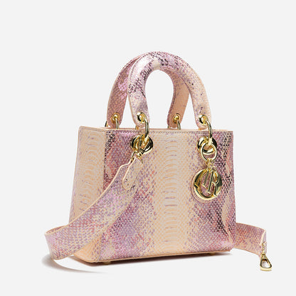 A snake pattern new Princess Diana bag, high-end shoulder messenger bag, high-end fashion pink handbag.