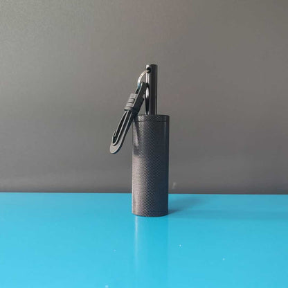 A aluminum alloy diving rattle