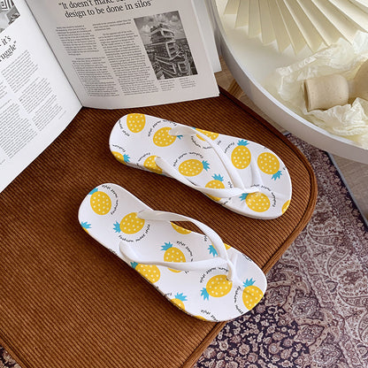 A flip-flops female summer casual wear simple fruit cartoon light and comfortable soft bottom toe pinch foot beach cool slippers