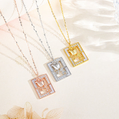 A S925 Sterling Silver Rose Necklace