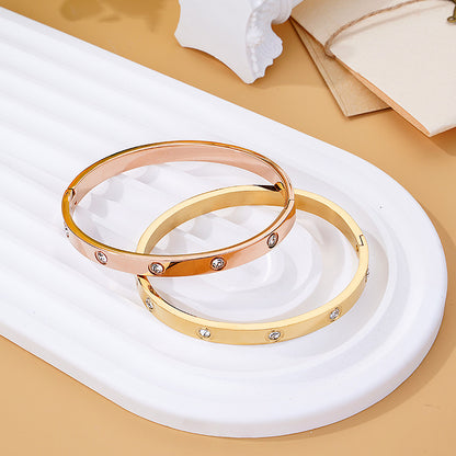 A Cross-border fashion bracelet with diamond buckle ten diamonds titanium steel diamond rose gold bracelet women's light luxury temperament
