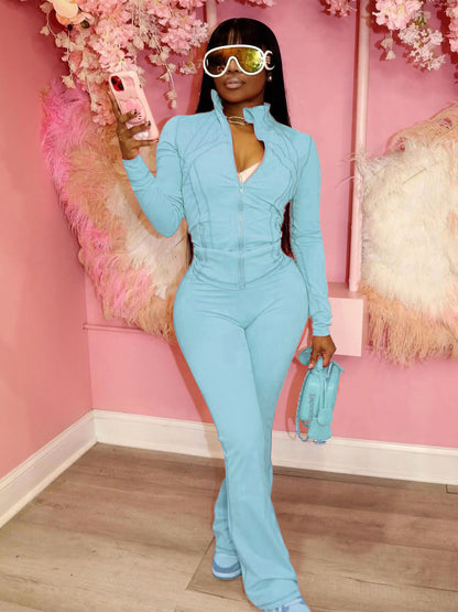 A Sports Long Sleeve Suit