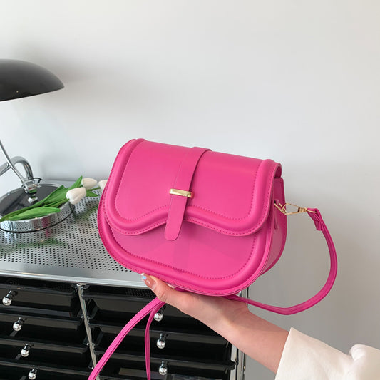 A spring new fashionable and foreign shoulder messenger bag Korean version simple small square bag women
