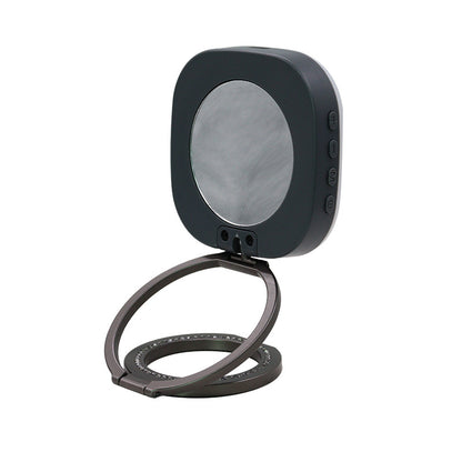A magnetic mini folding filling light