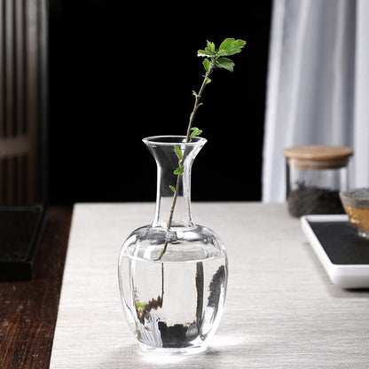A glass vase transparent water flower cultivator
