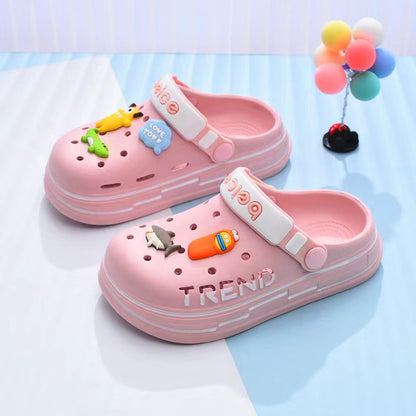 A non-slip children's slippers summer boys and girls cool slippers girls children baby hole shoes
