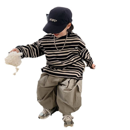 A Children's and teenagers' suit