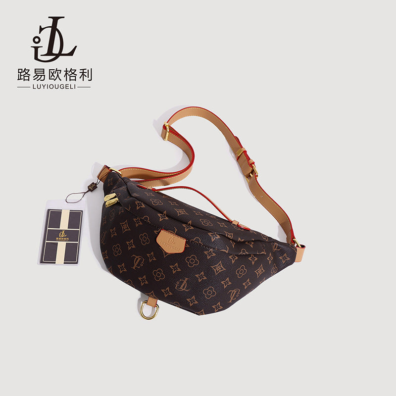 A retro trendy star with the same versatile chest bag large capacity crossbody shoulder dumpling bag