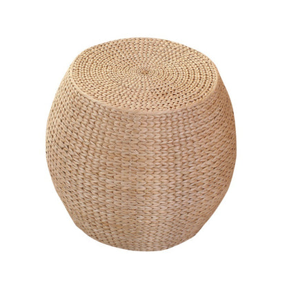 كرسي من القش 