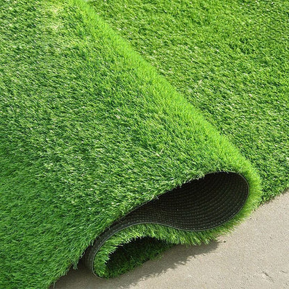 A simulated lawn carpet kindergarten plastic pad outdoor enclosure decorative green plants artificial turf green
