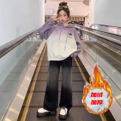 A children's and teenagers' sweater