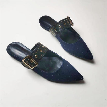 A women's temperament pointed slippers summer sandals