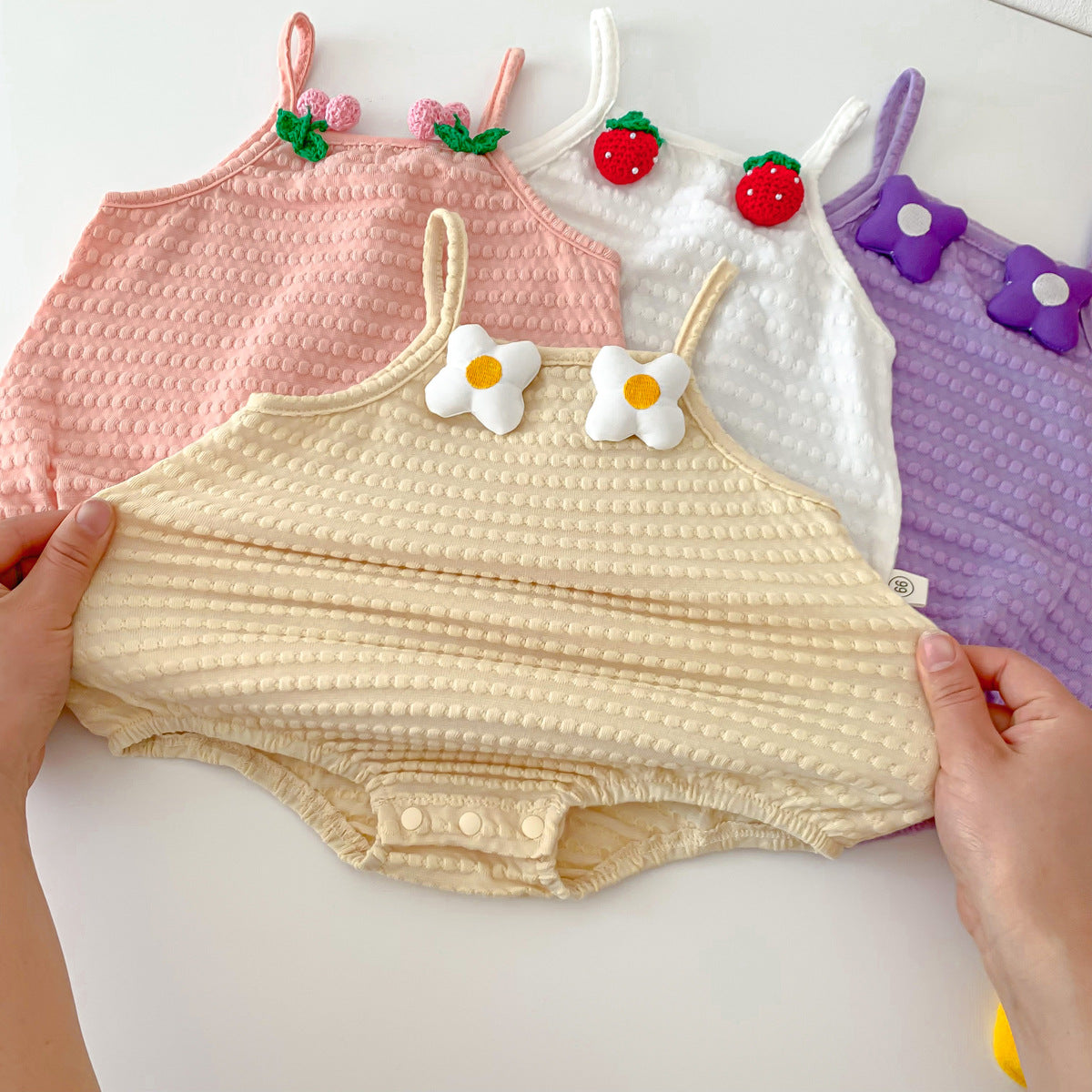 A children's clothing spot summer thin small suspender clothes baby girl triangle bag fart clothes out one-piece climbing clothes - Mixbatch