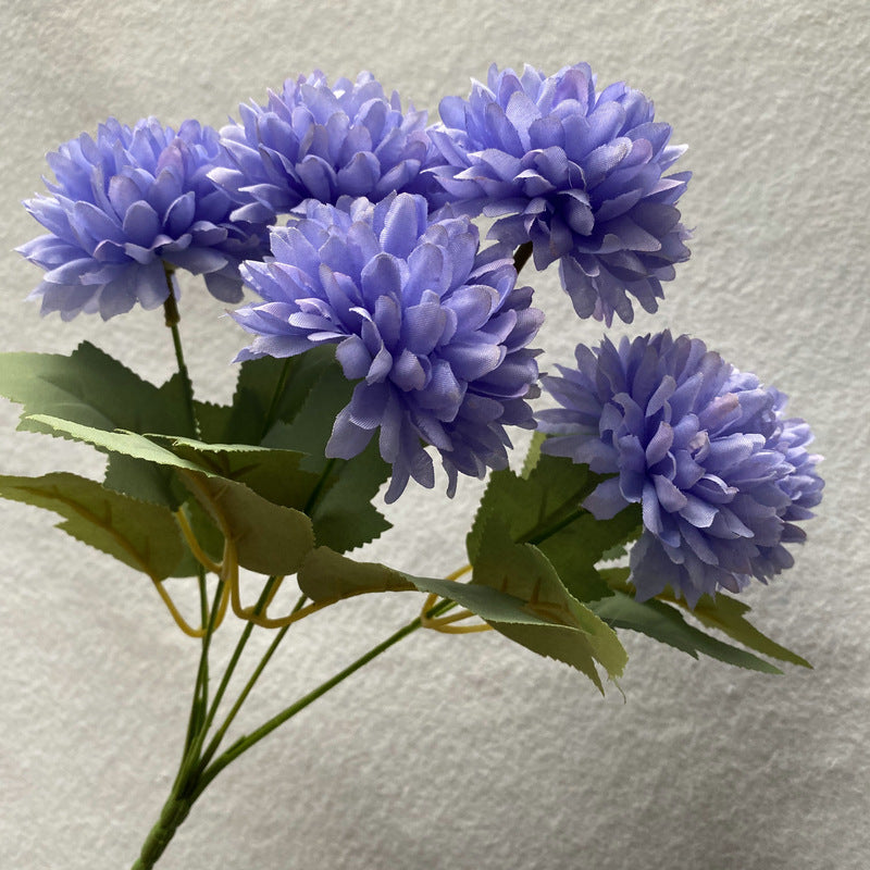 A Regula bouquet 6 heads hydrangea indoor living room dining table dried flower arrangement ornament, simulated bouquet handmade decorative flowers