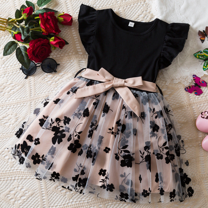 A European and American style girls spring and summer new dress flying sleeves black top splicing mesh floral skirt