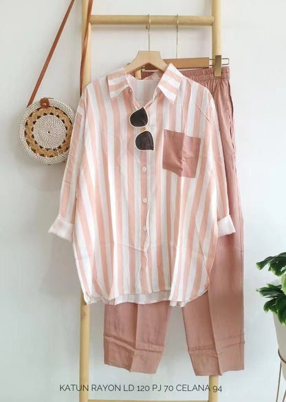 A large size women's clothing summer slightly fat MM fashion loose and thin comfortable casual striped suit