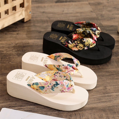 A Internet celebrity new women's cool slippers small height increase non-slip clip foot flip-flop slope bottom student cool summer