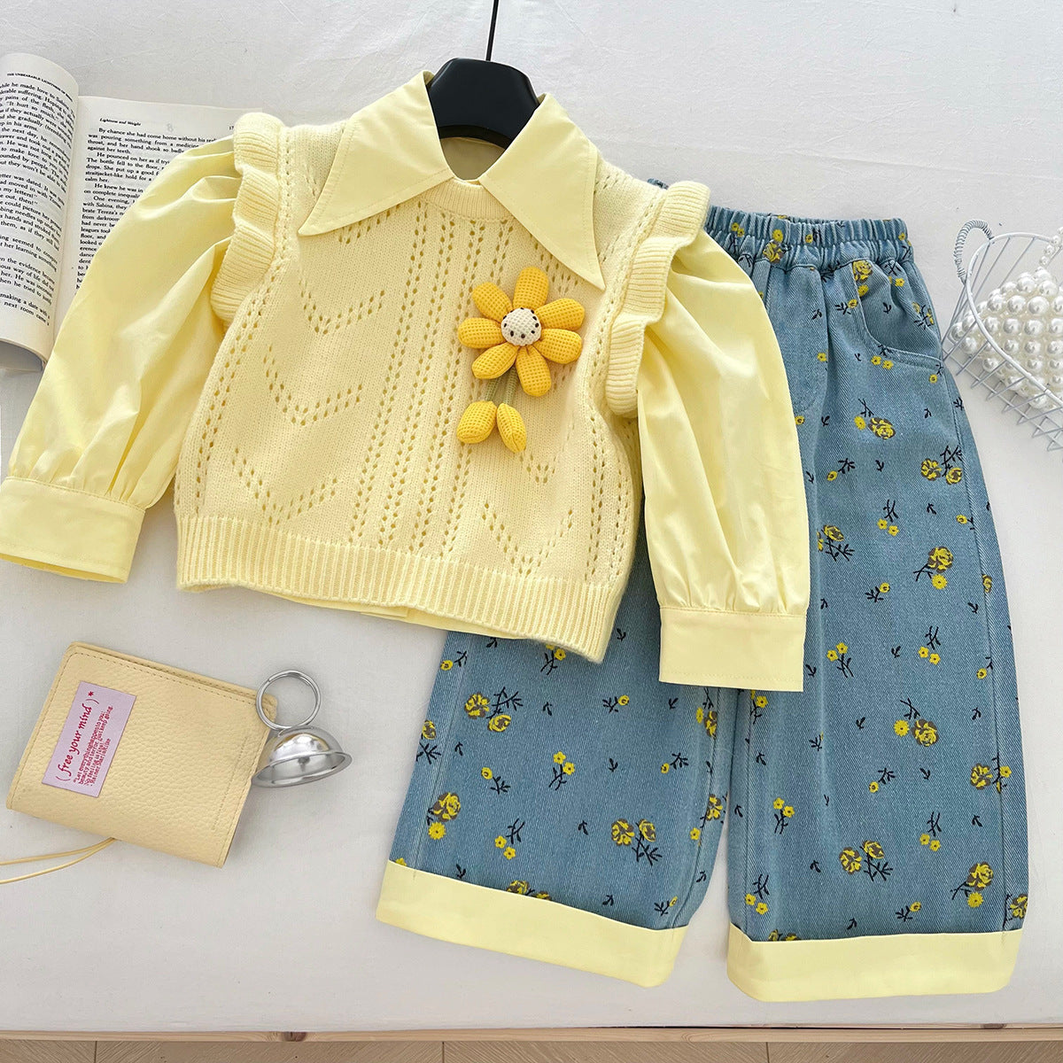 A three-piece set of children's jeans