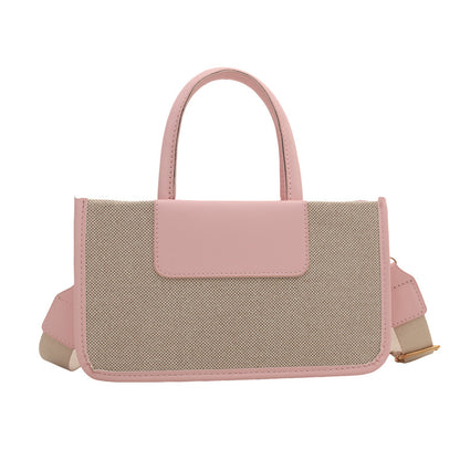 A large capacity commuter tote bag