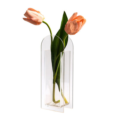 A acrylic vase ornament