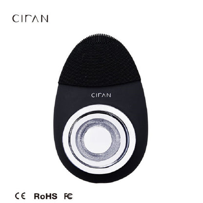 A silicone facial cleanser