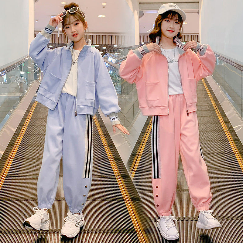 A children's set two-piece set