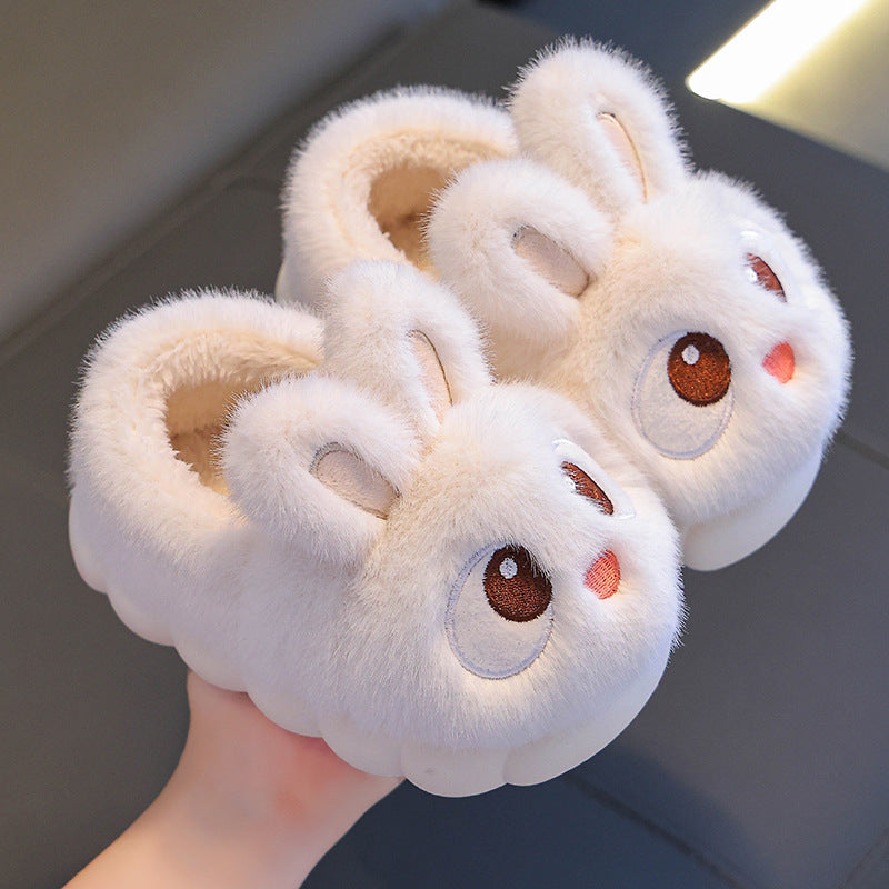 A children's thermal slippers