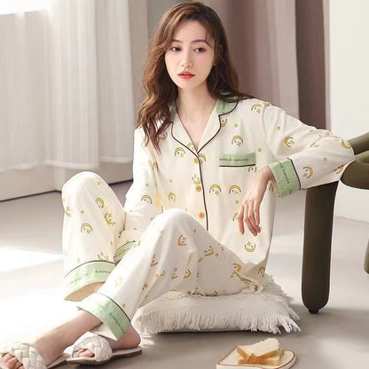 A ladies pajamas
