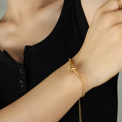 A bracelet hand jewelry