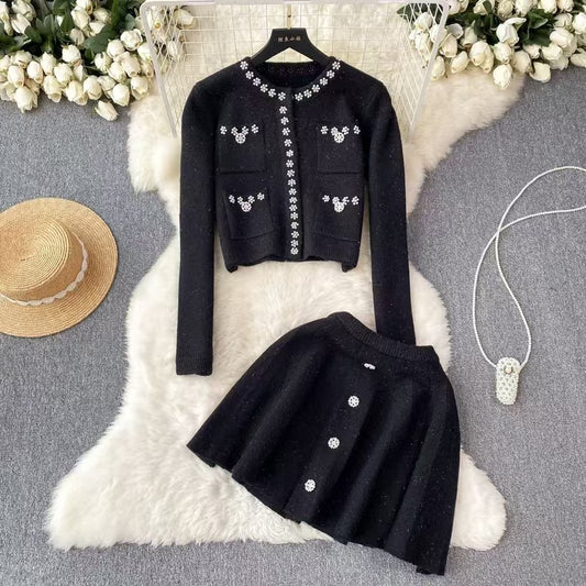 A knitted skirt set