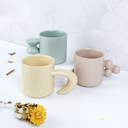 A ceramic mug coffee cup