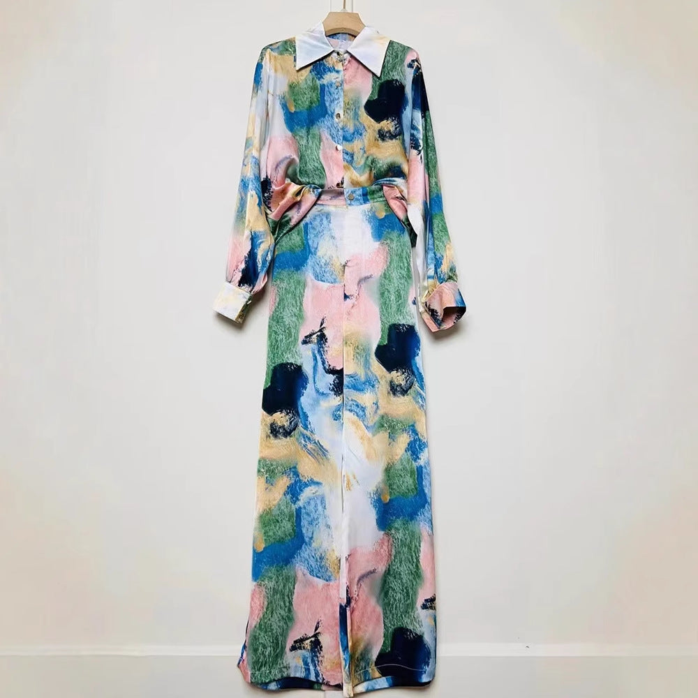 A Women's Retro Geometric Printed Lapel Shirt Two-piece Set + Loose Straight Pants Fashion Set