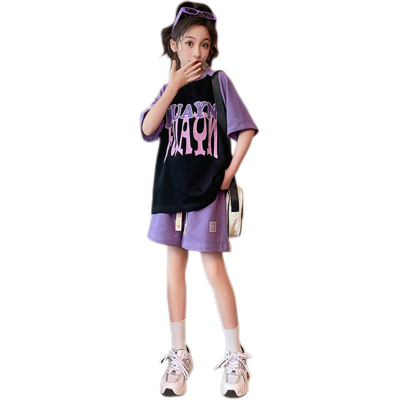 A girls Korean version suit wholesale summer new middle and older children's letter short-sleeved girls casual shorts fashion two-piece set