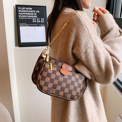 A new high-end printed letters retro shoulder messenger small square bag versatile child and mother bag - Mixbatch