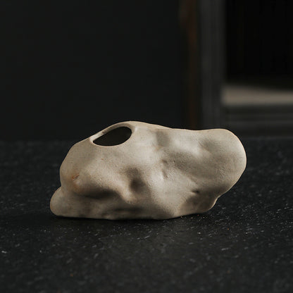 A mini vase simulation small stone ornament