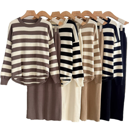 A Knitted long-sleeved top skirt two-piece set