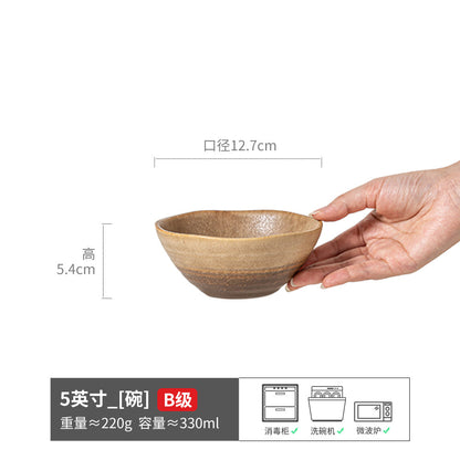 أدوات مائدة خزفية 