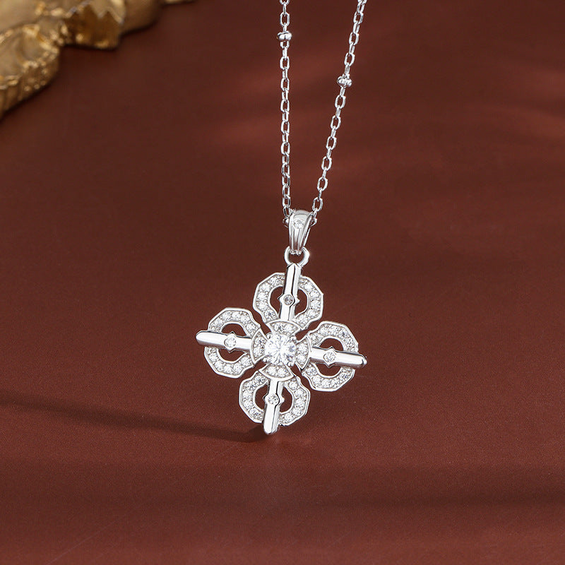 A S925 Sterling Silver Necklace