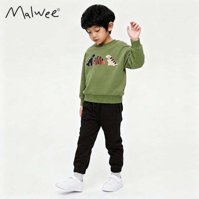 A children's and teenagers' sweater suit