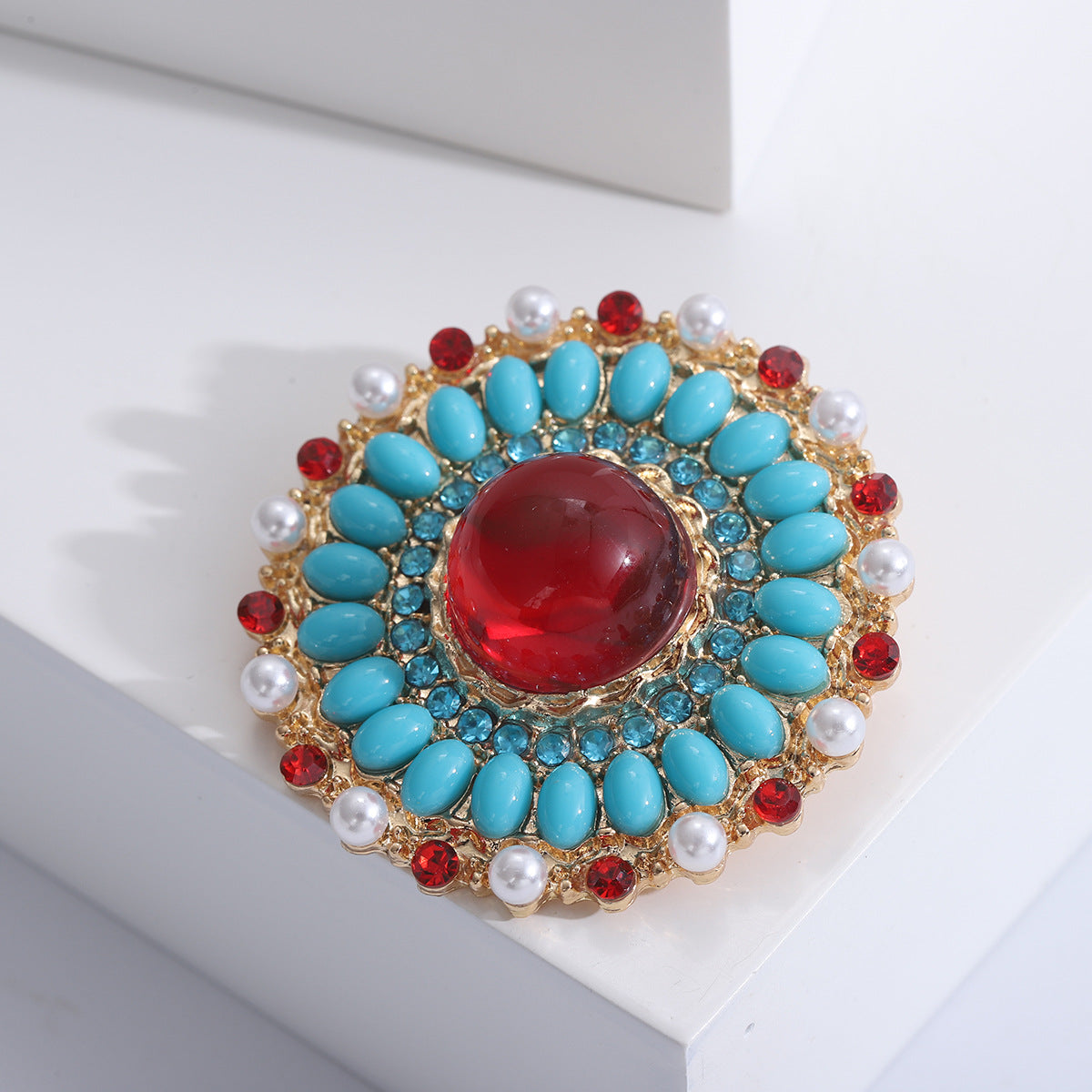 A European, American and Western antique Baroque ruby brooch retro court style women fashion atmospheric clothing accessories pin - Mixbatch