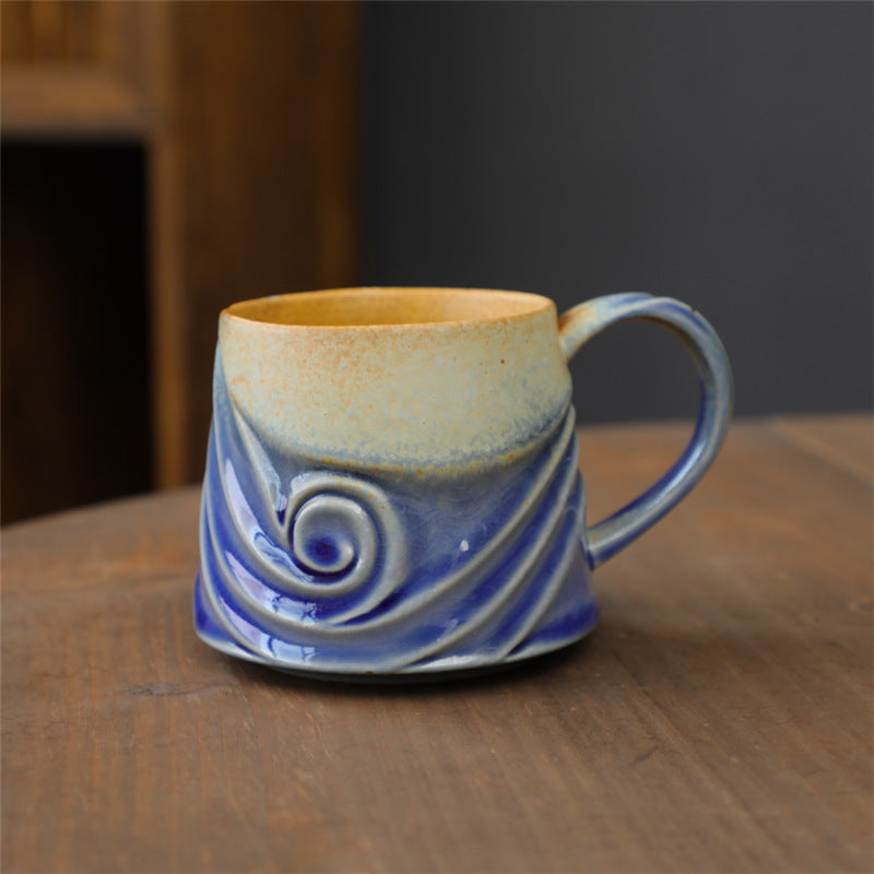A ceramic cup creative mug