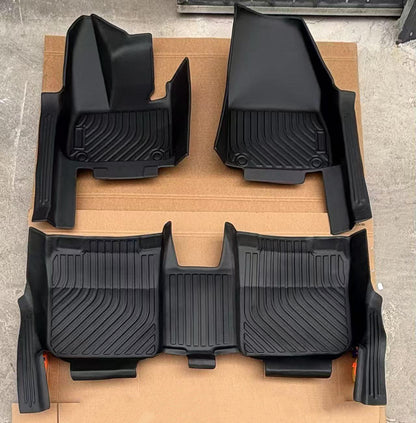 A  car waterproof floor mat