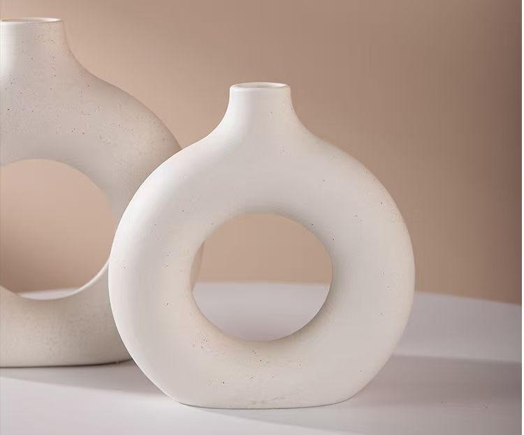 A Nordic style creative plastic vase home living room decoration dining table imitation ceramic ornament flower arrangement vase flower pot flower device