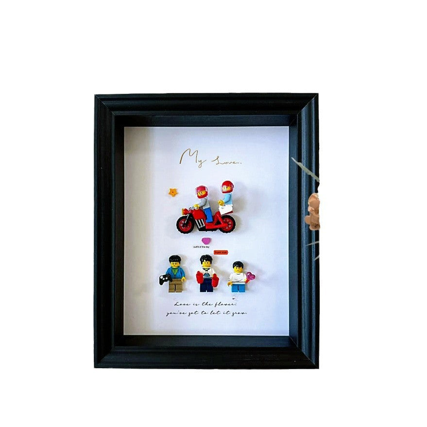 A wooden photo frame hollow 4cm picture frame doll American doll blind box handmade building block mounted three-dimensional display frame