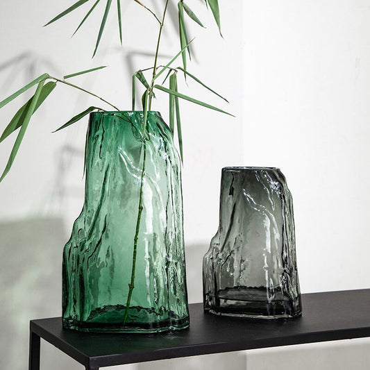 A European creative handmade glass vase, living room Internet celebrity ornament, water raising vase, dried flowers, household rockery vase