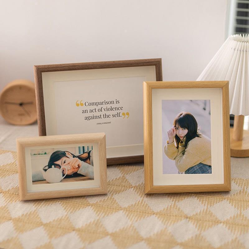 A hollow photo frame tea specimen frame three-dimensional hollow table